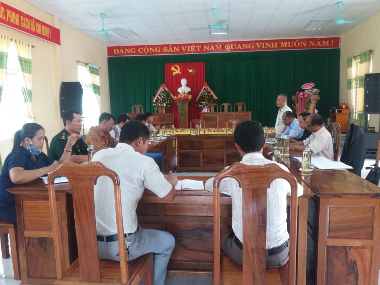 Ban Chỉ đạo làm việc với Đảng ủy xã Hồng Vân